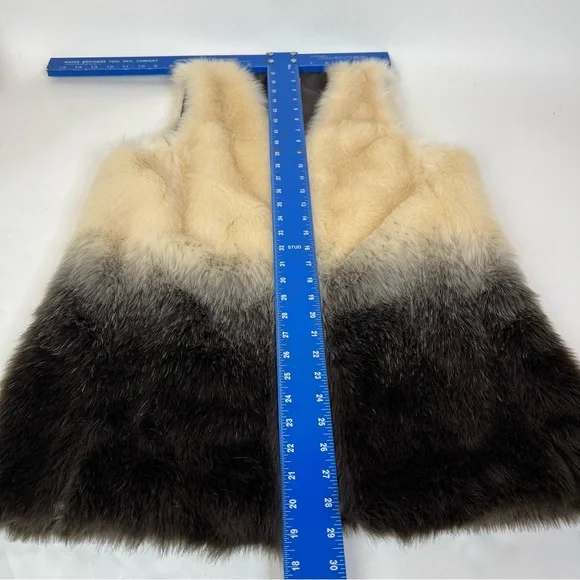 Democracy faux fur two tone warm winter vest sleeveless jacket coat - Picture 6 of 8